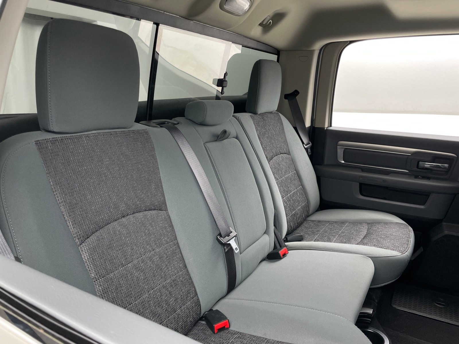 Thumbnail: 2020 RAM 1500 Classic - 6