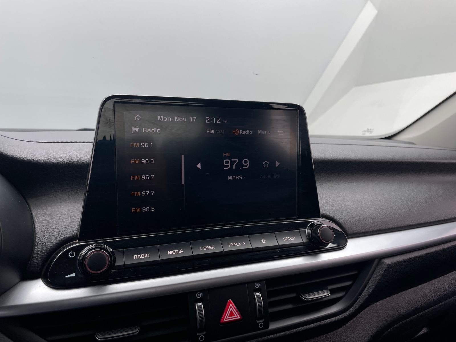 Thumbnail: 2024 Kia Forte - 4