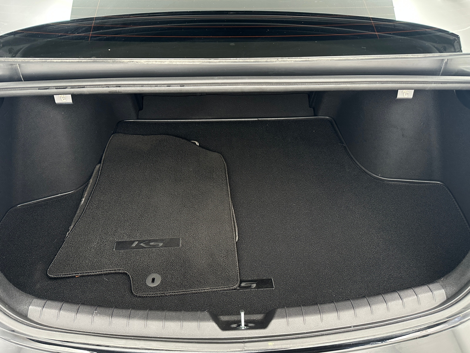 Thumbnail: 2023 Kia K5 - 6