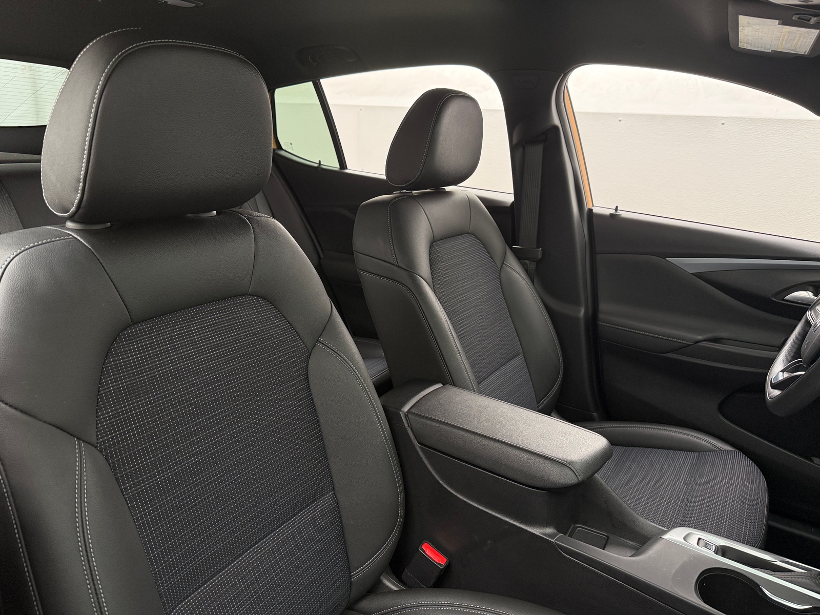 Thumbnail: 2024 Buick Envista - 2