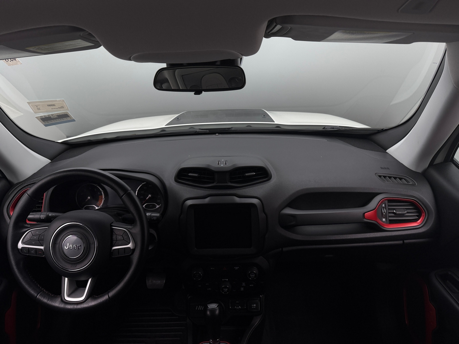 Thumbnail: 2019 Jeep Renegade - 3