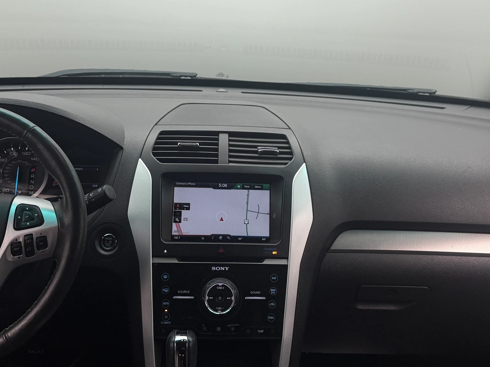 Thumbnail: 2015 Ford Explorer - 2