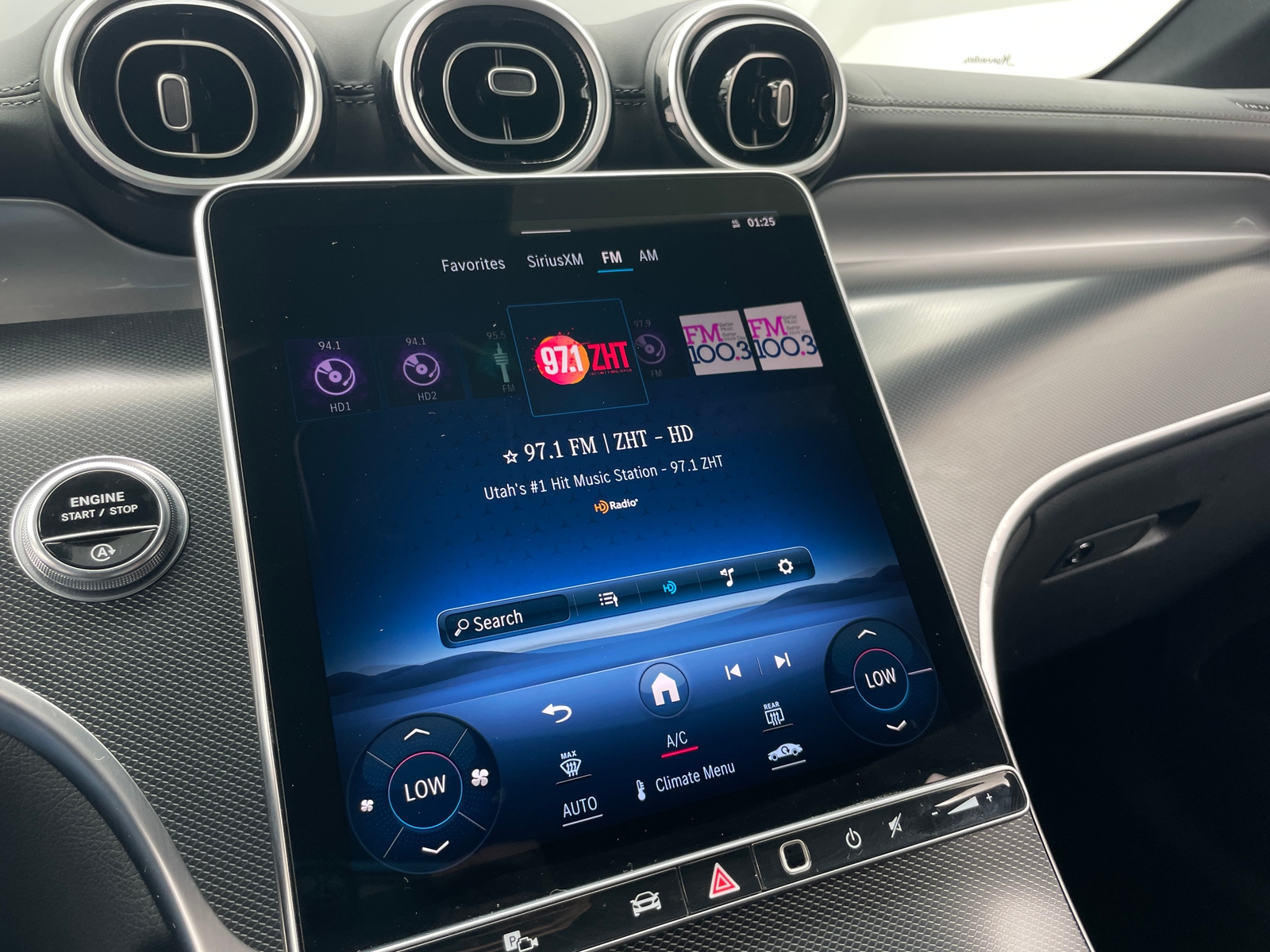 Thumbnail: 2024 Mercedes-Benz GLC - 3