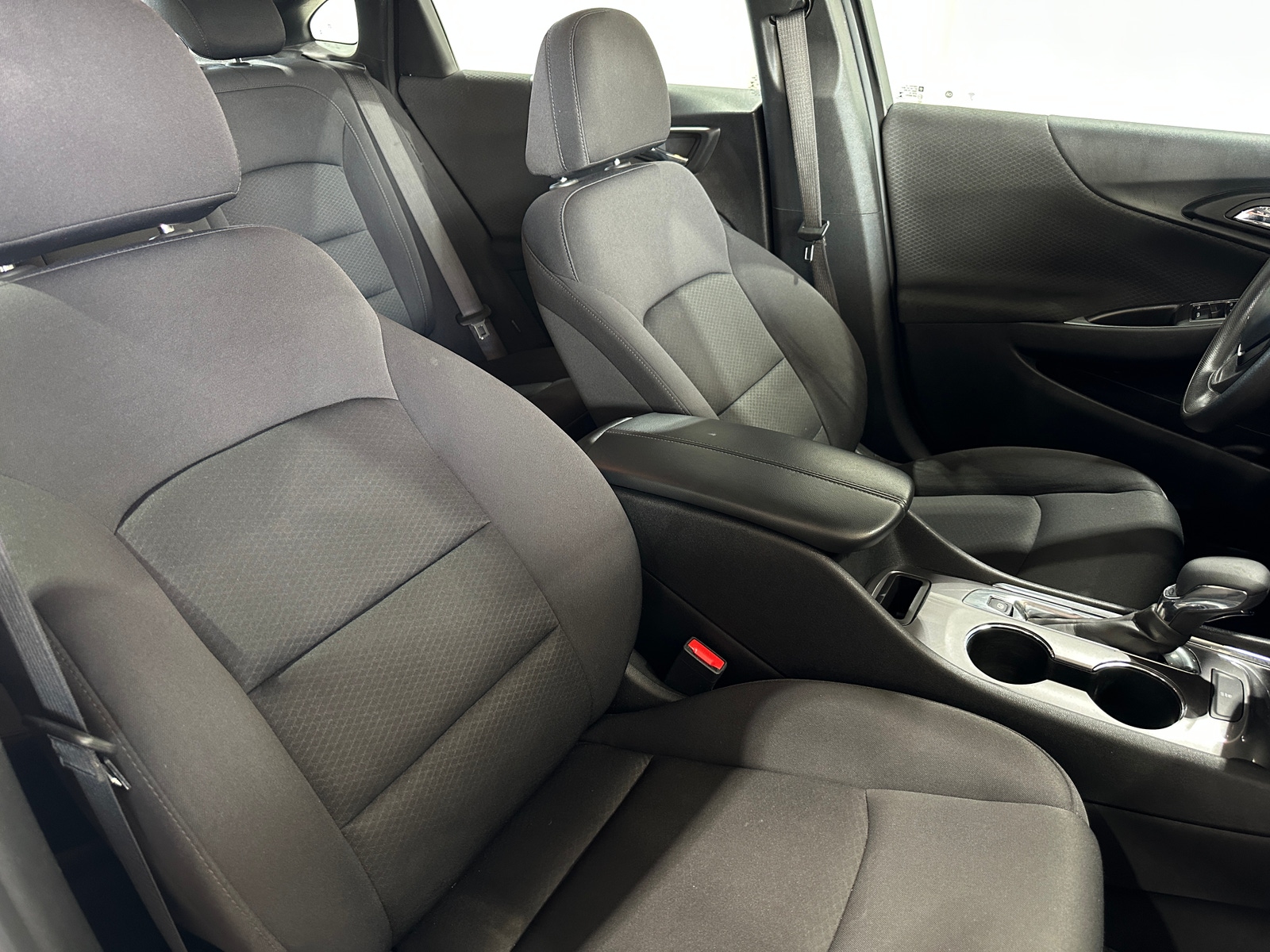 Thumbnail: 2023 Chevrolet Malibu - 2