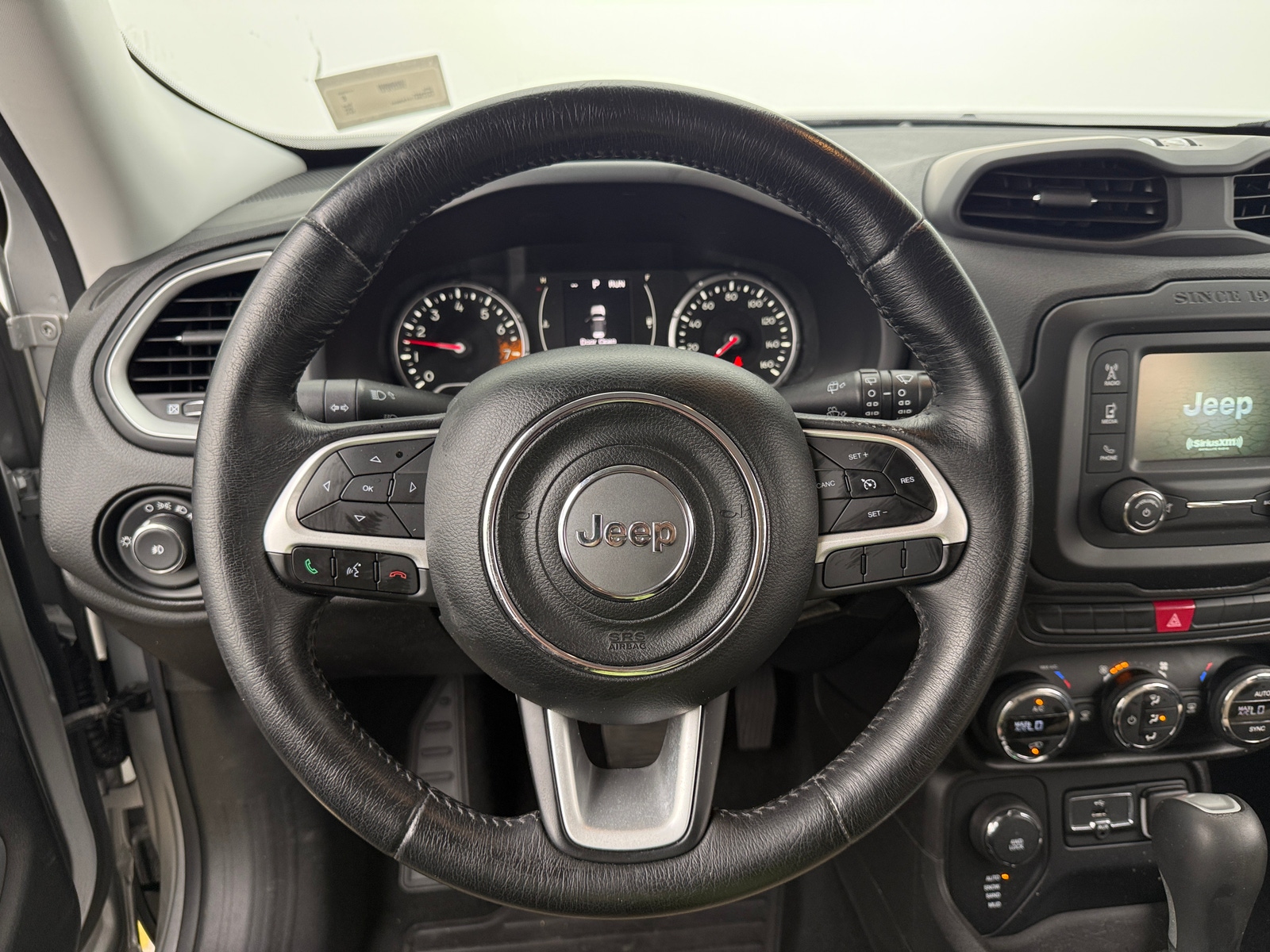 Thumbnail: 2015 Jeep Renegade - 5