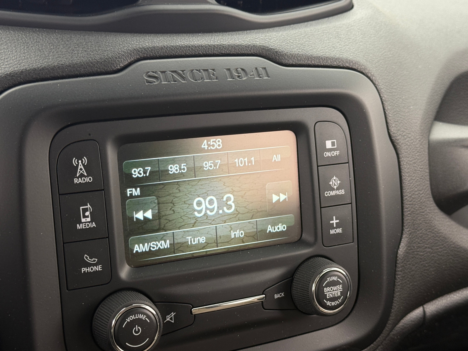 Thumbnail: 2015 Jeep Renegade - 4