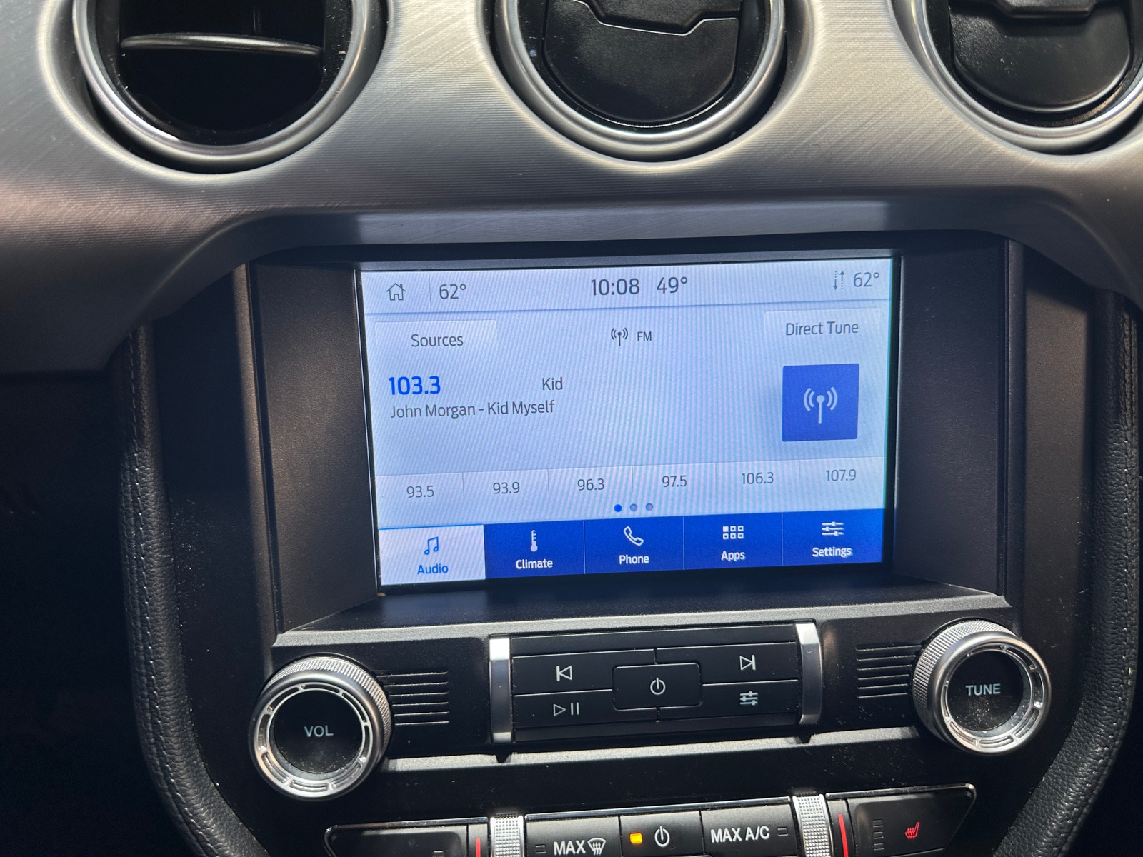 Thumbnail: 2022 Ford Mustang - 3