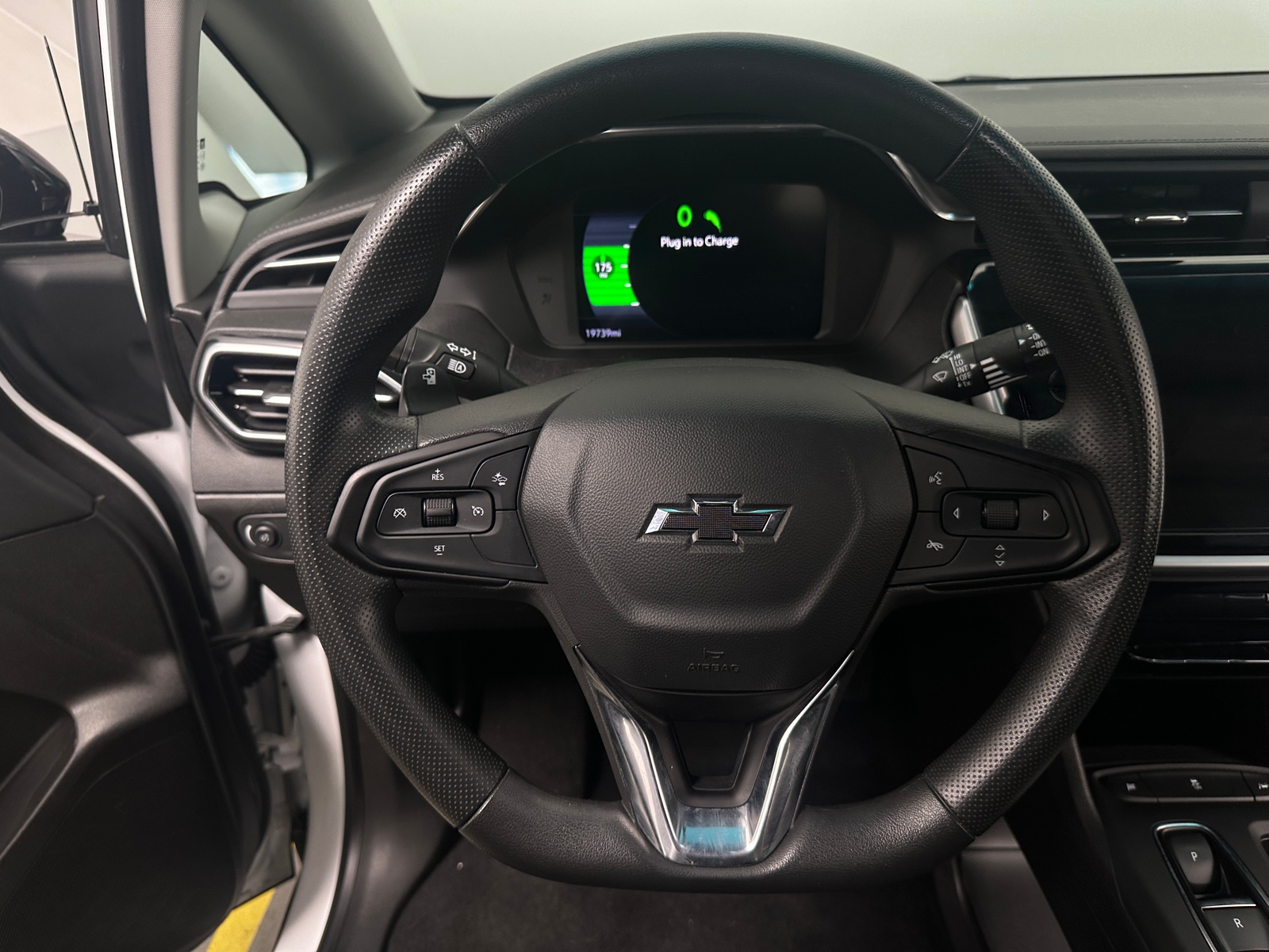 Thumbnail: 2023 Chevrolet Bolt EV - 5