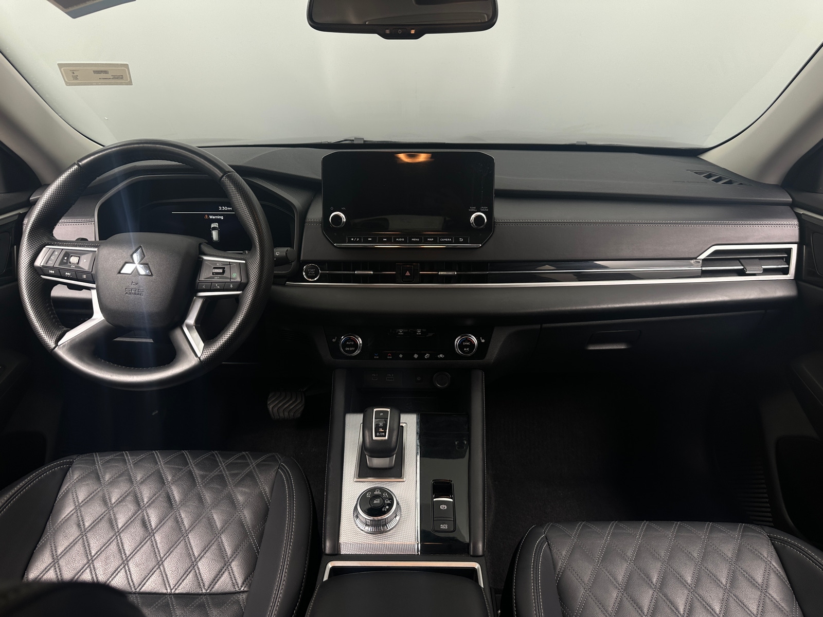 Thumbnail: 2024 Mitsubishi Outlander - 2