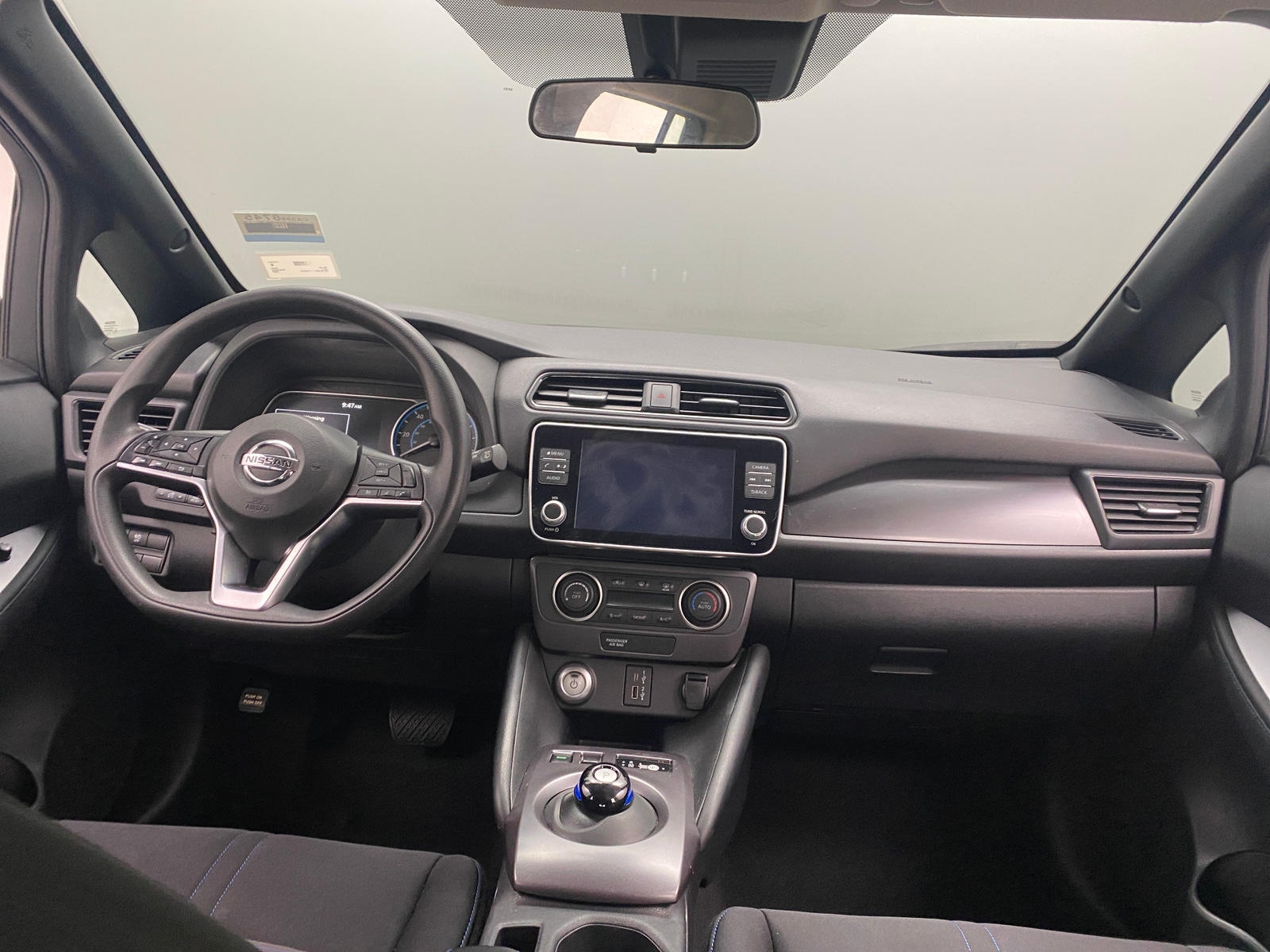 Thumbnail: 2022 Nissan Leaf - 3