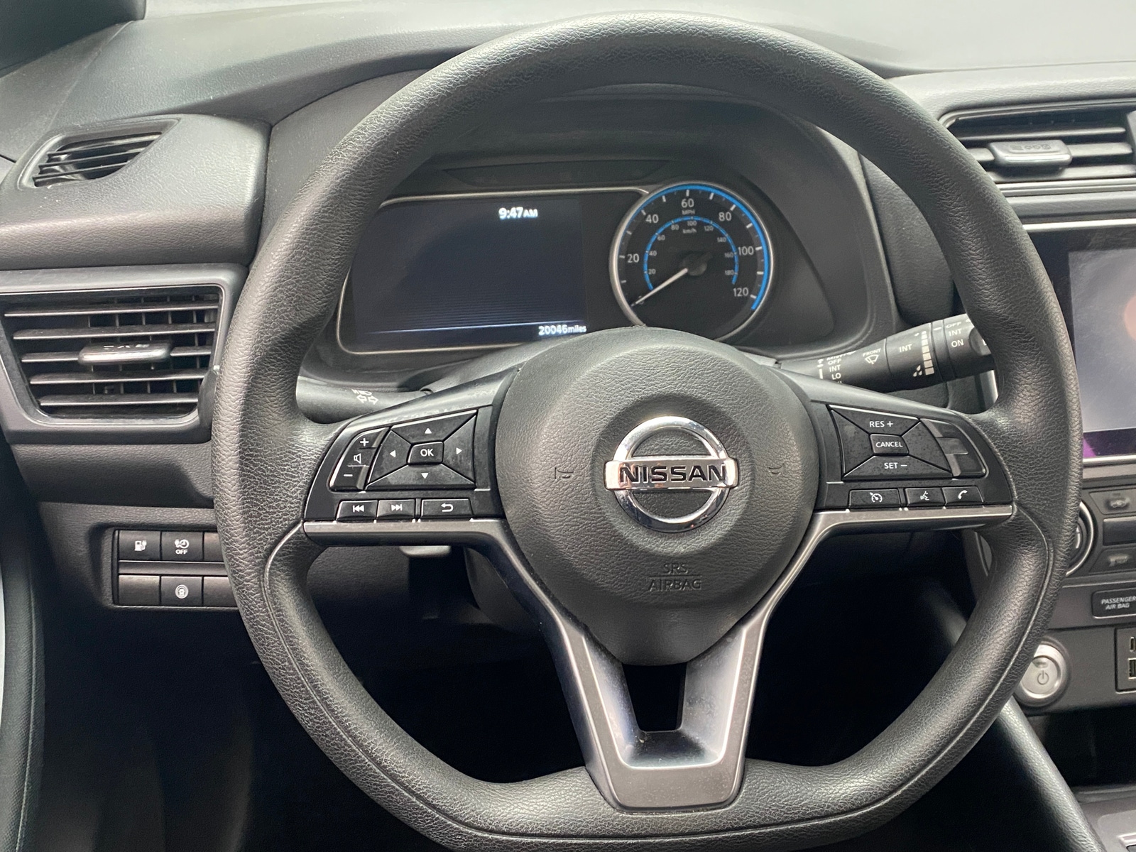 Thumbnail: 2022 Nissan Leaf - 5