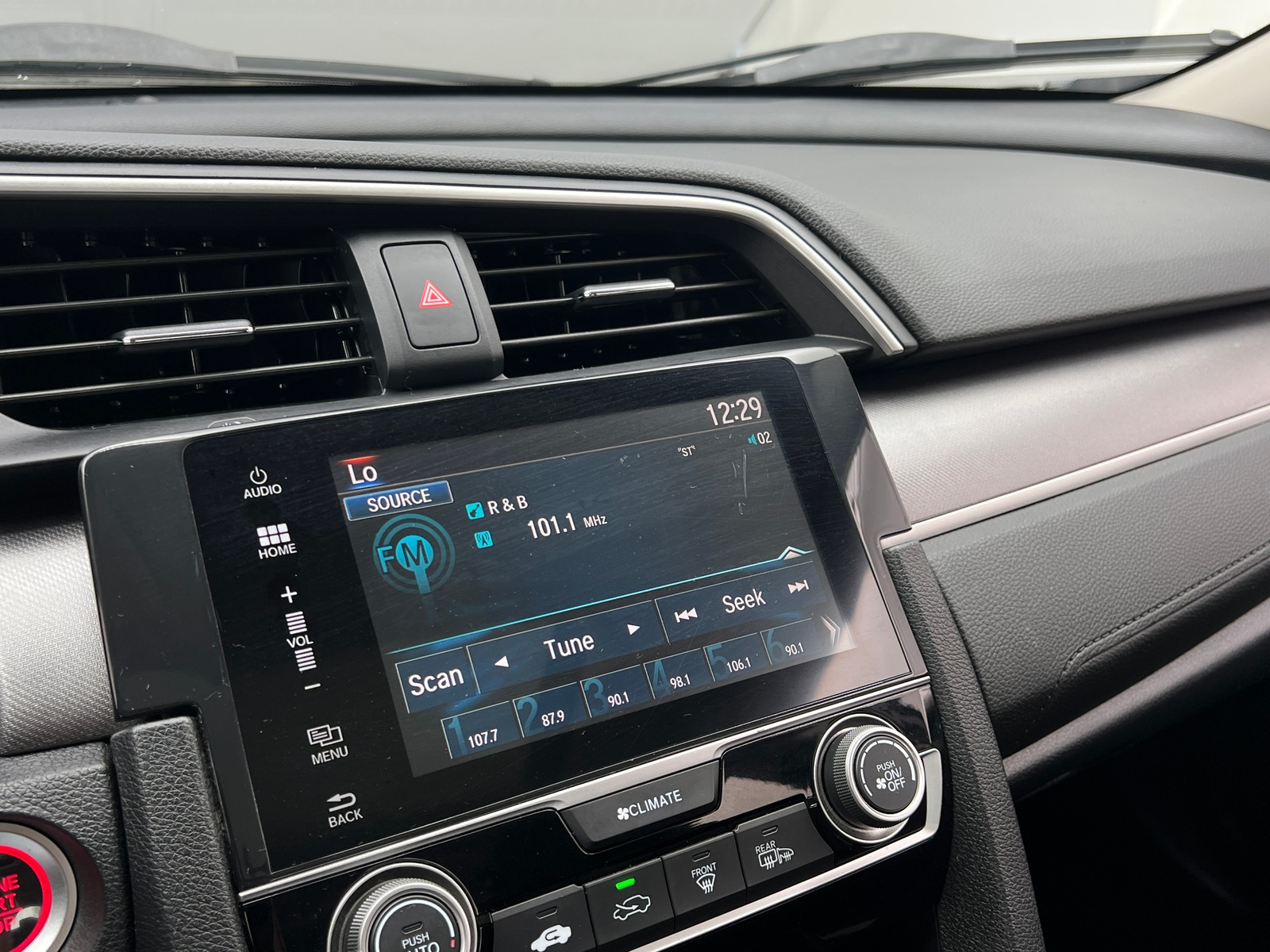 Thumbnail: 2016 Honda Civic - 4