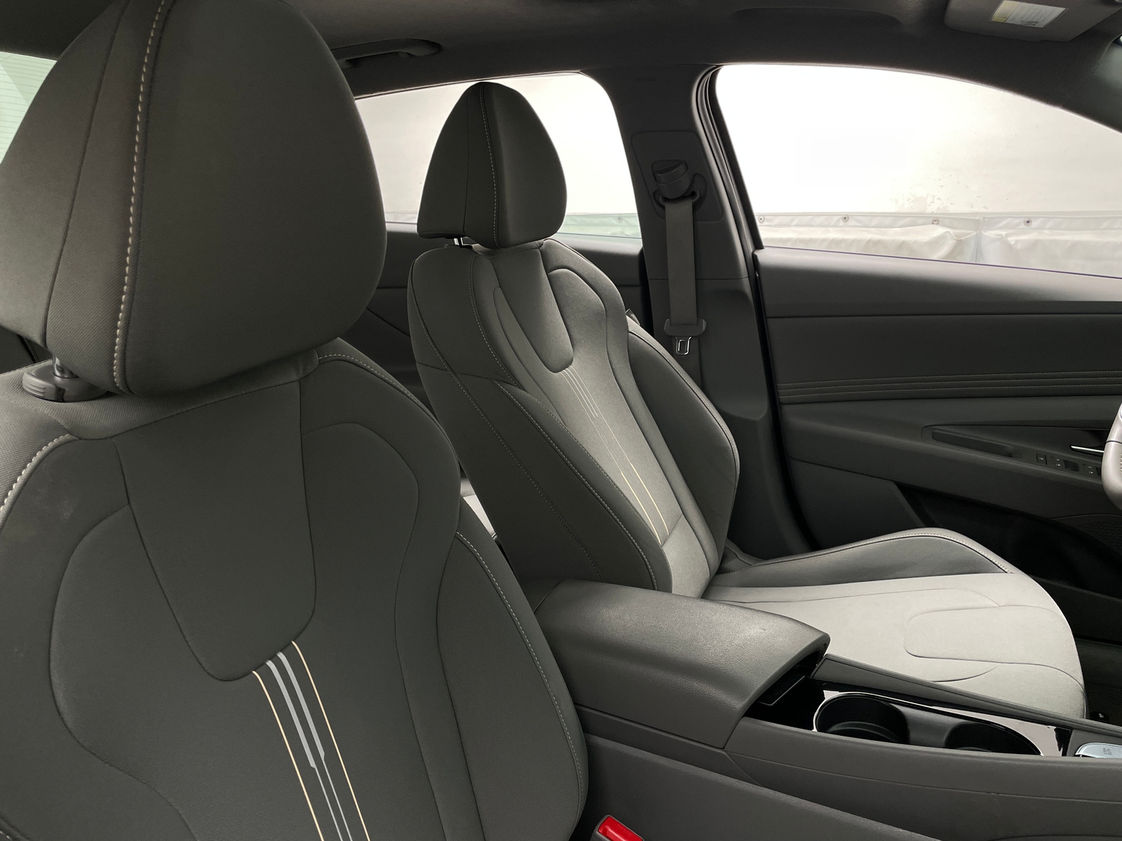 Thumbnail: 2025 Hyundai Elantra - 2