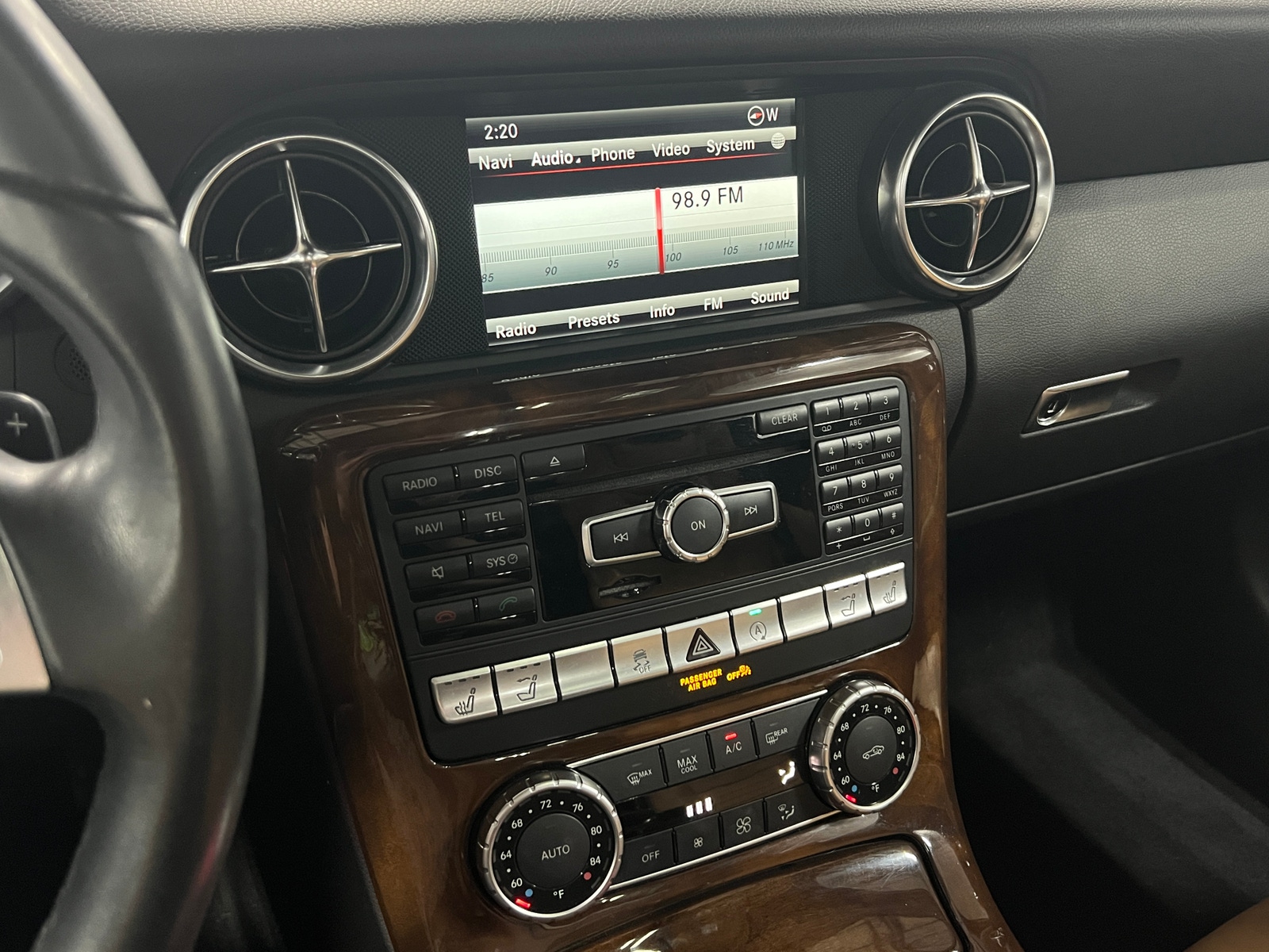 Thumbnail: 2016 Mercedes-Benz SLK - 3