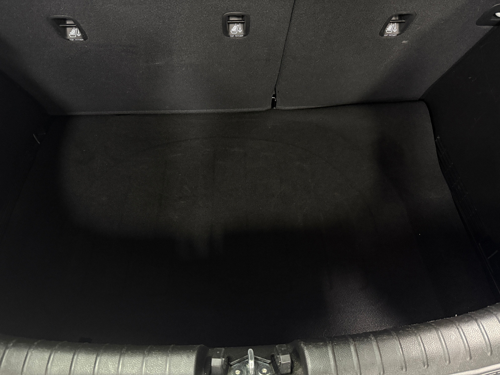 Thumbnail: 2022 Kia Rio - 7