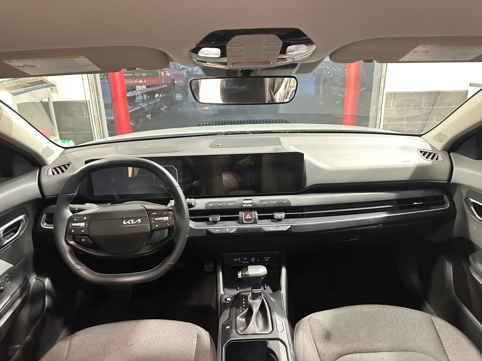 Thumbnail: 2025 Kia K4 - 3