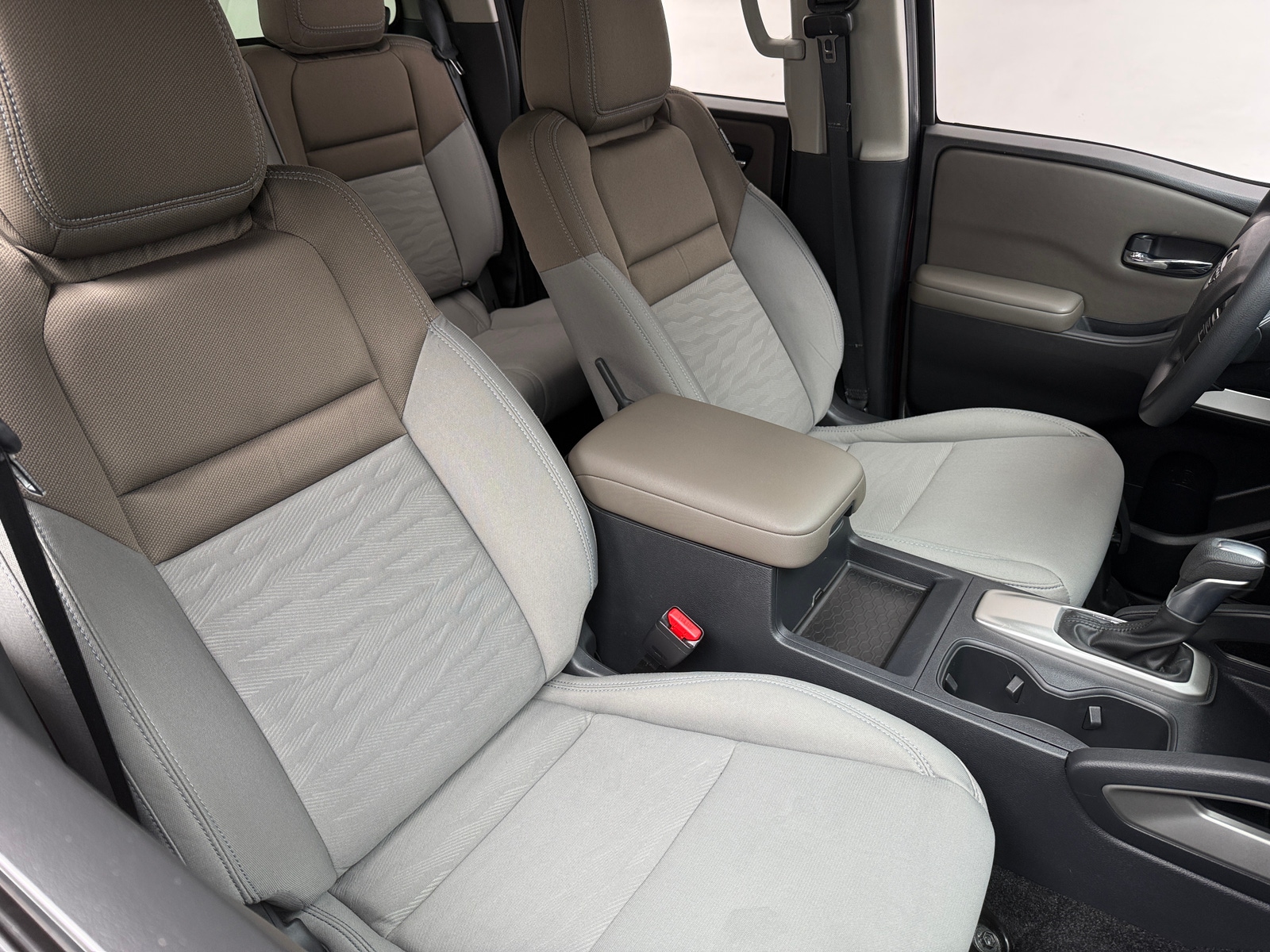 Thumbnail: 2022 Nissan Frontier - 2