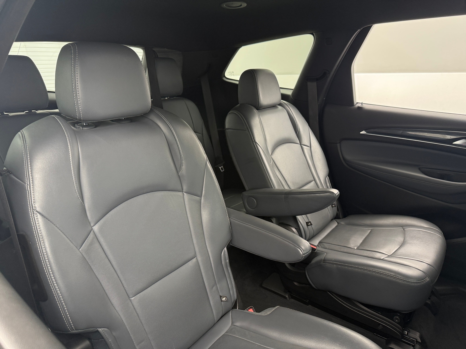 Thumbnail: 2022 Buick Enclave - 5