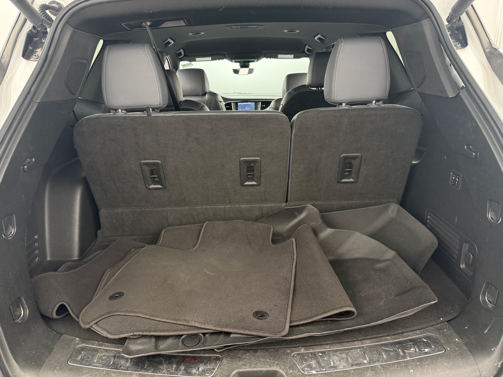 Thumbnail: 2022 Buick Enclave - 6