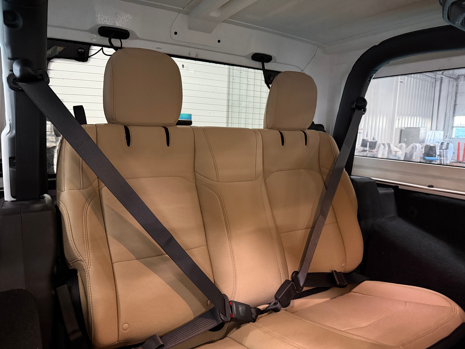 Thumbnail: 2019 Jeep Wrangler - 6