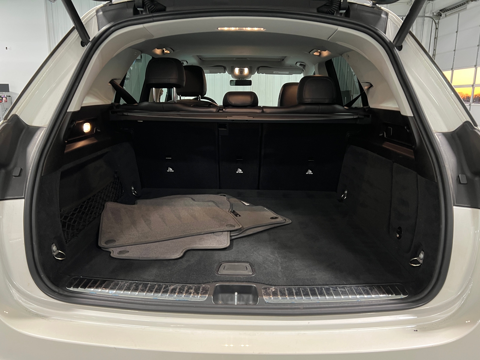 Thumbnail: 2020 Mercedes-Benz GLE - 6