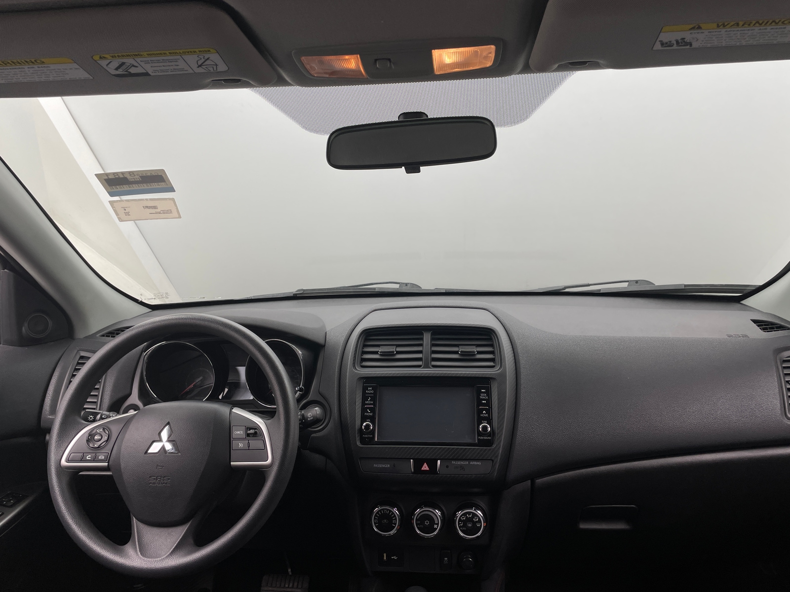 Thumbnail: 2019 Mitsubishi Outlander Sport - 3