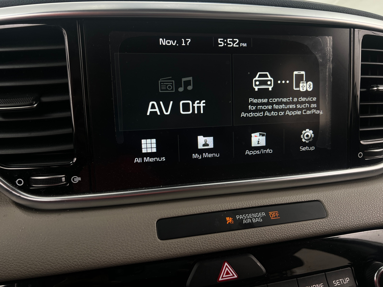 Thumbnail: 2020 Kia Sportage - 3