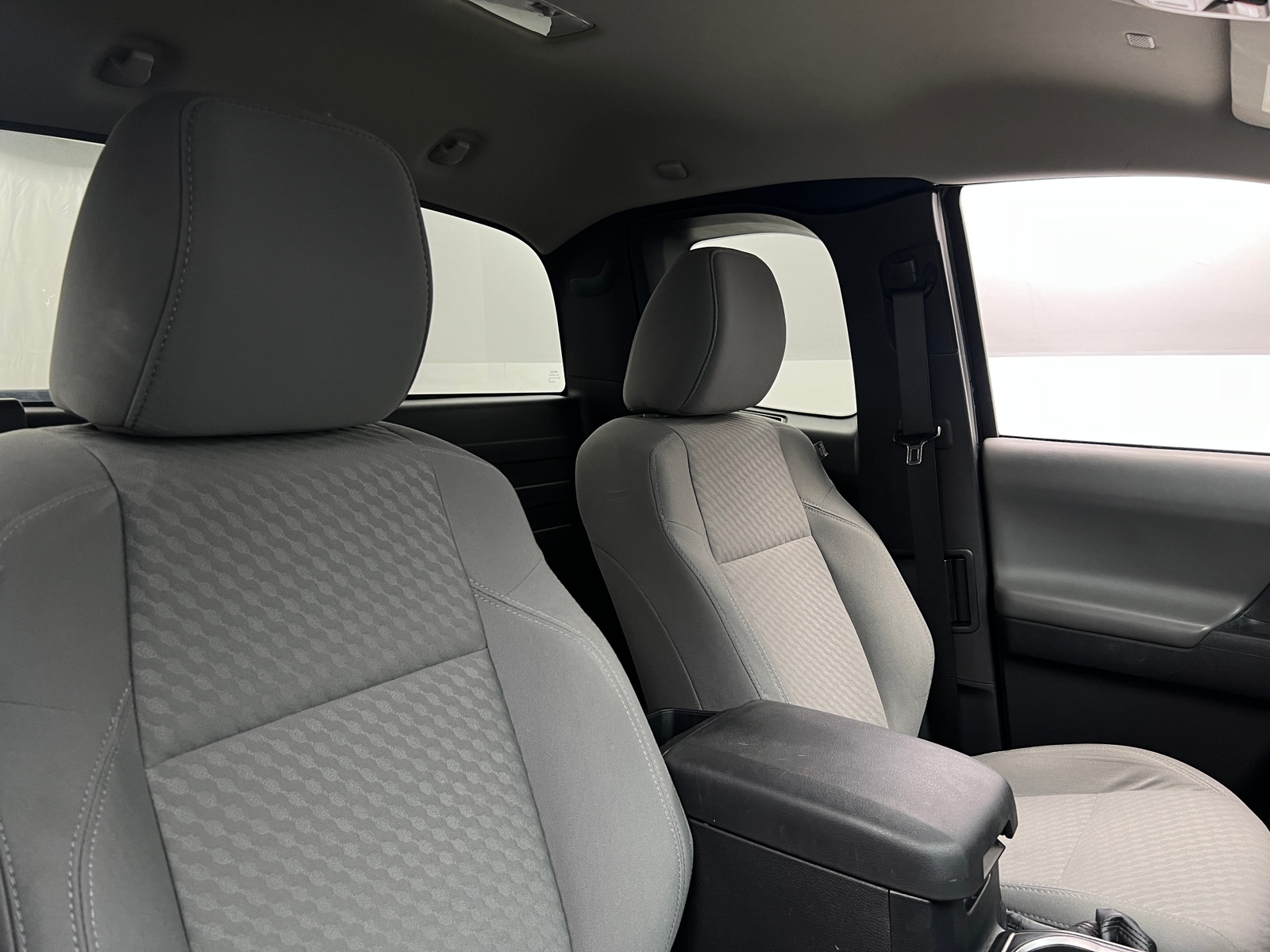 Thumbnail: 2020 Toyota Tacoma - 2