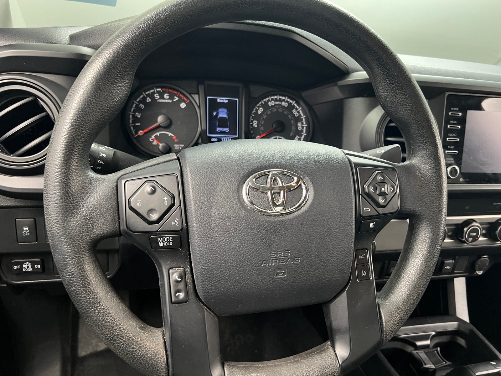 Thumbnail: 2020 Toyota Tacoma - 5