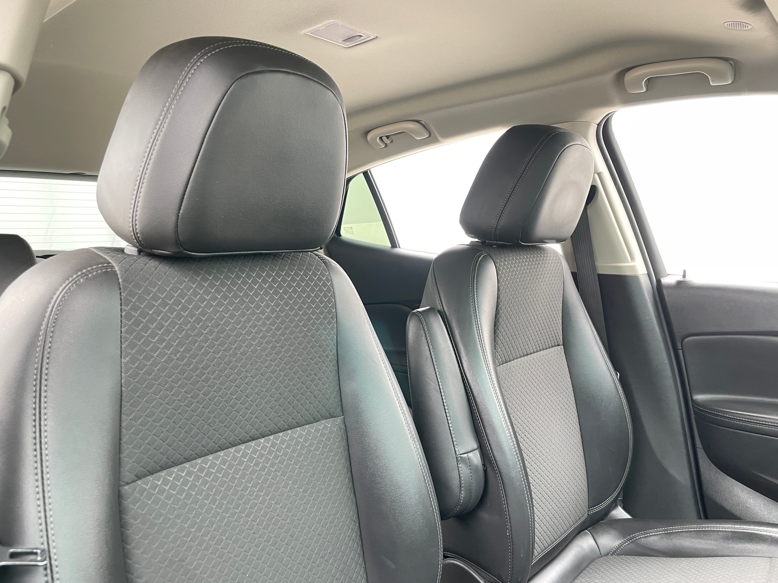 Thumbnail: 2021 Buick Encore - 2