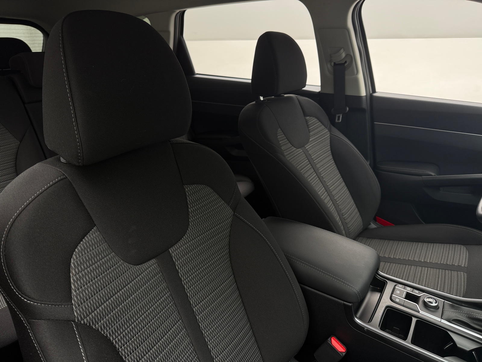 Thumbnail: 2025 Kia Sorento - 2