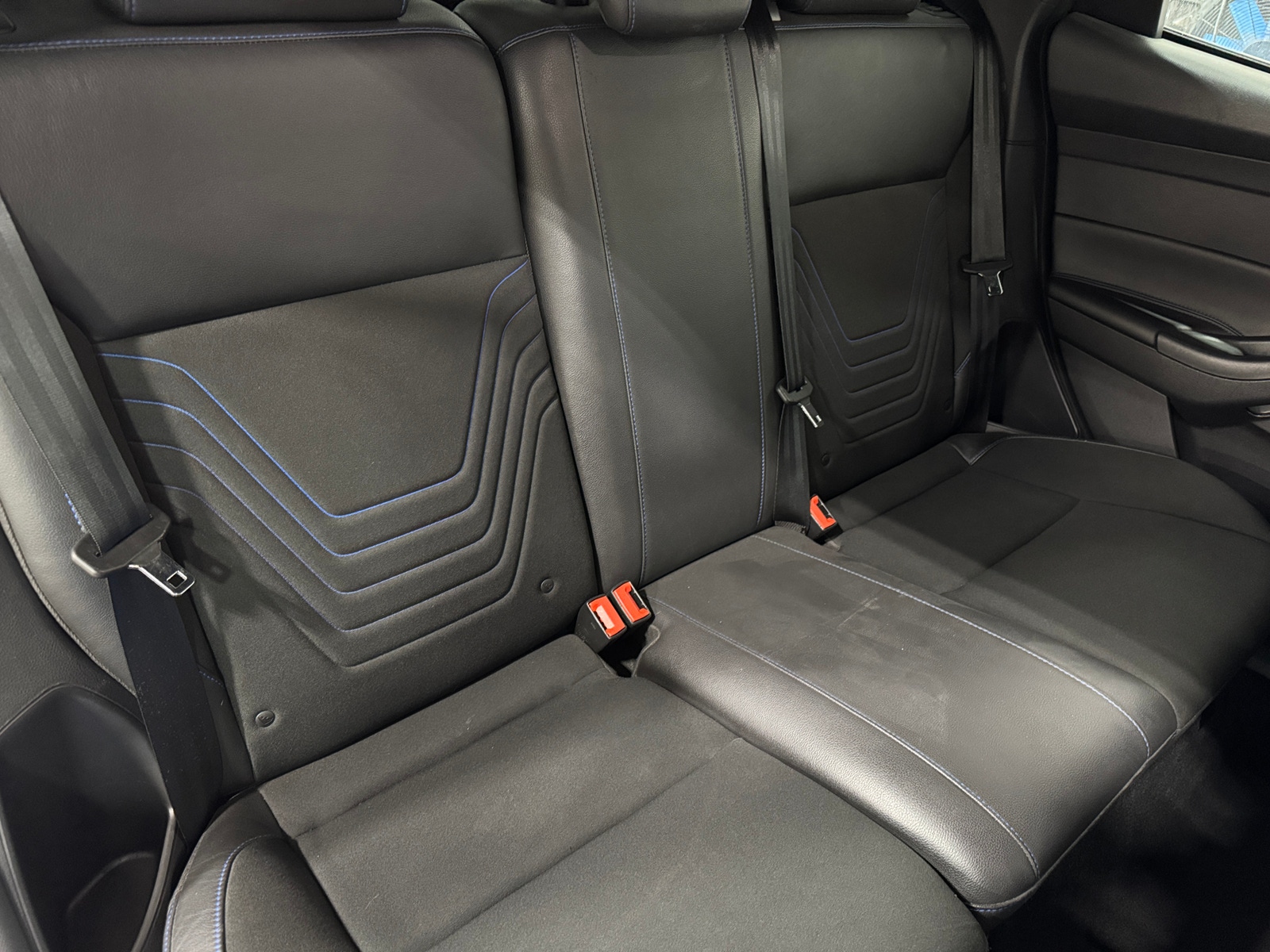 Thumbnail: 2017 Ford Focus - 5