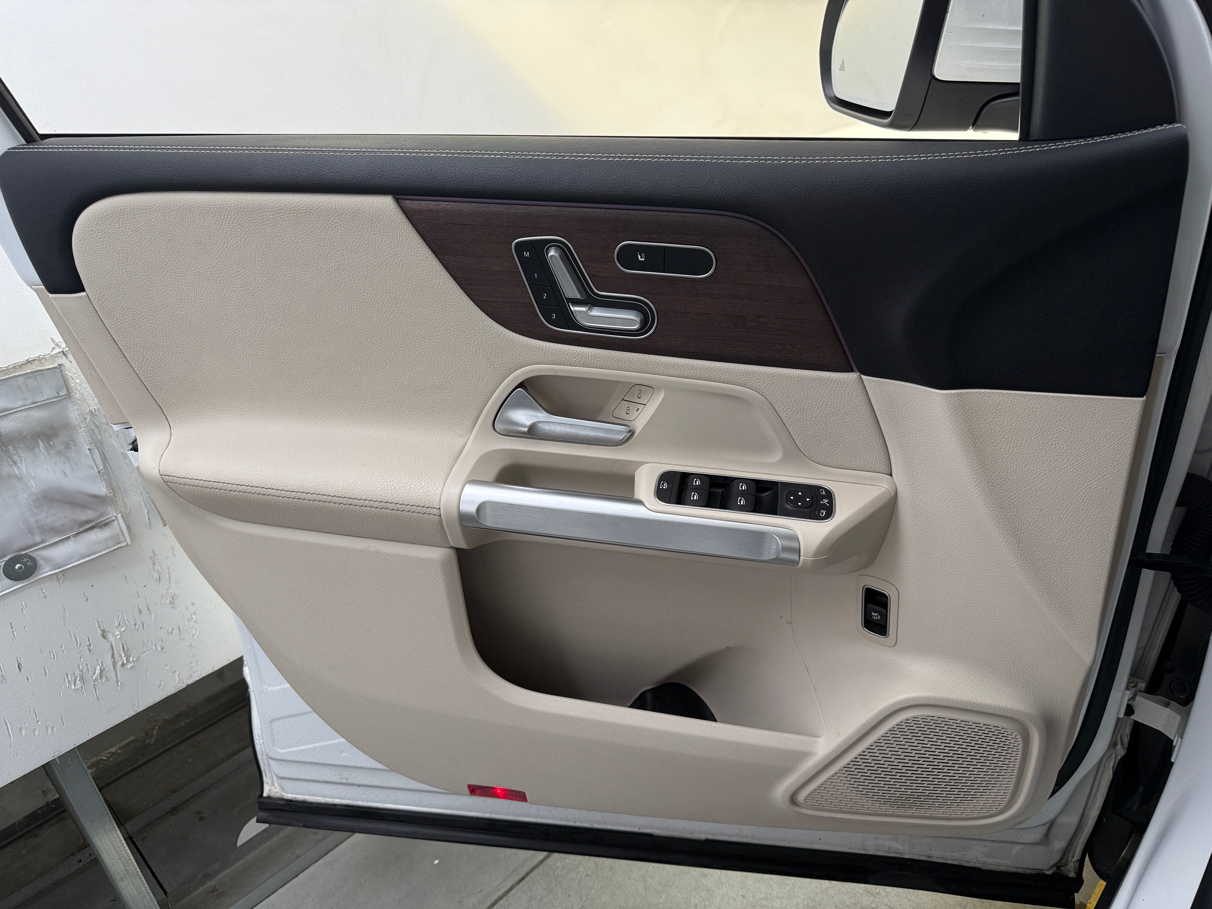 2023 Mercedes-Benz GLB