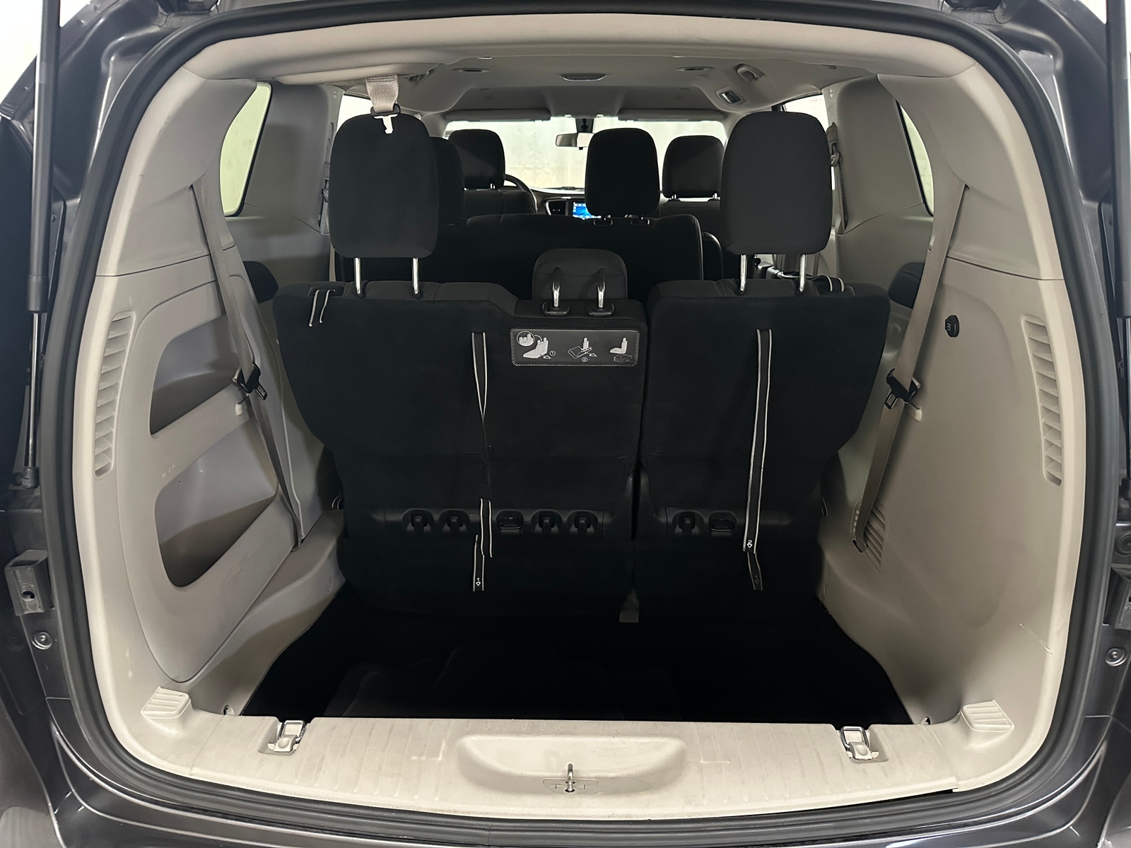 Thumbnail: 2019 Chrysler Pacifica - 7