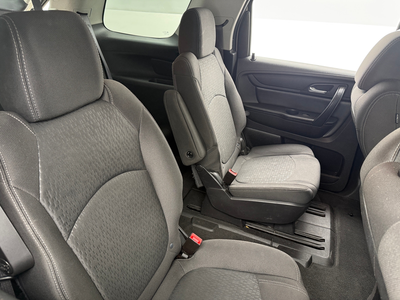 Thumbnail: 2015 GMC Acadia - 6