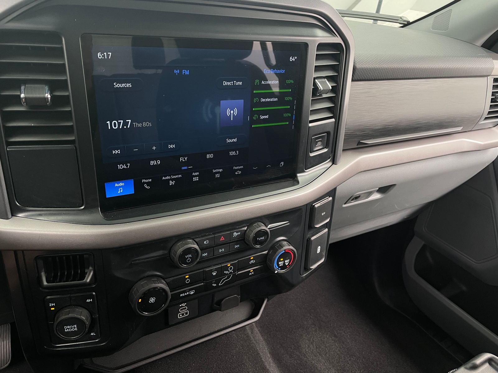 Thumbnail: 2025 Ford Econoline - 4