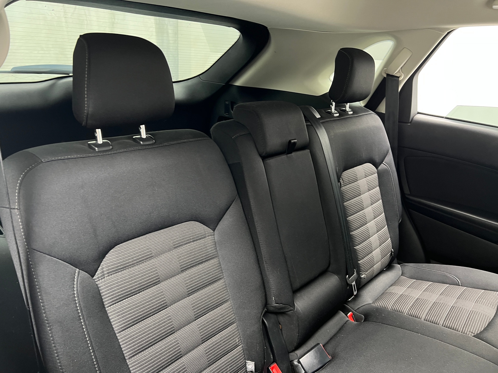 Thumbnail: 2017 Ford Edge - 6