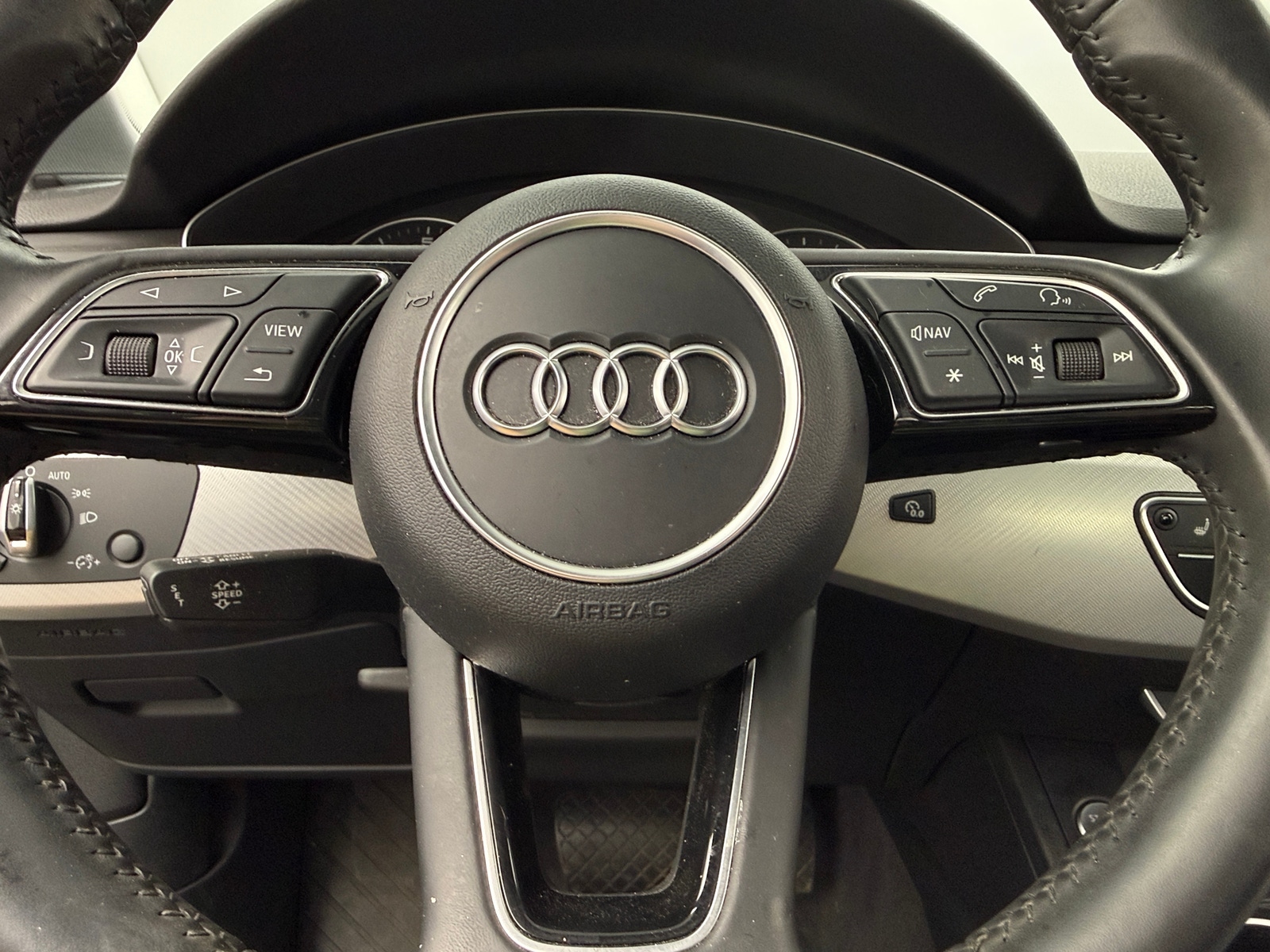 Thumbnail: 2018 Audi A4 - 4