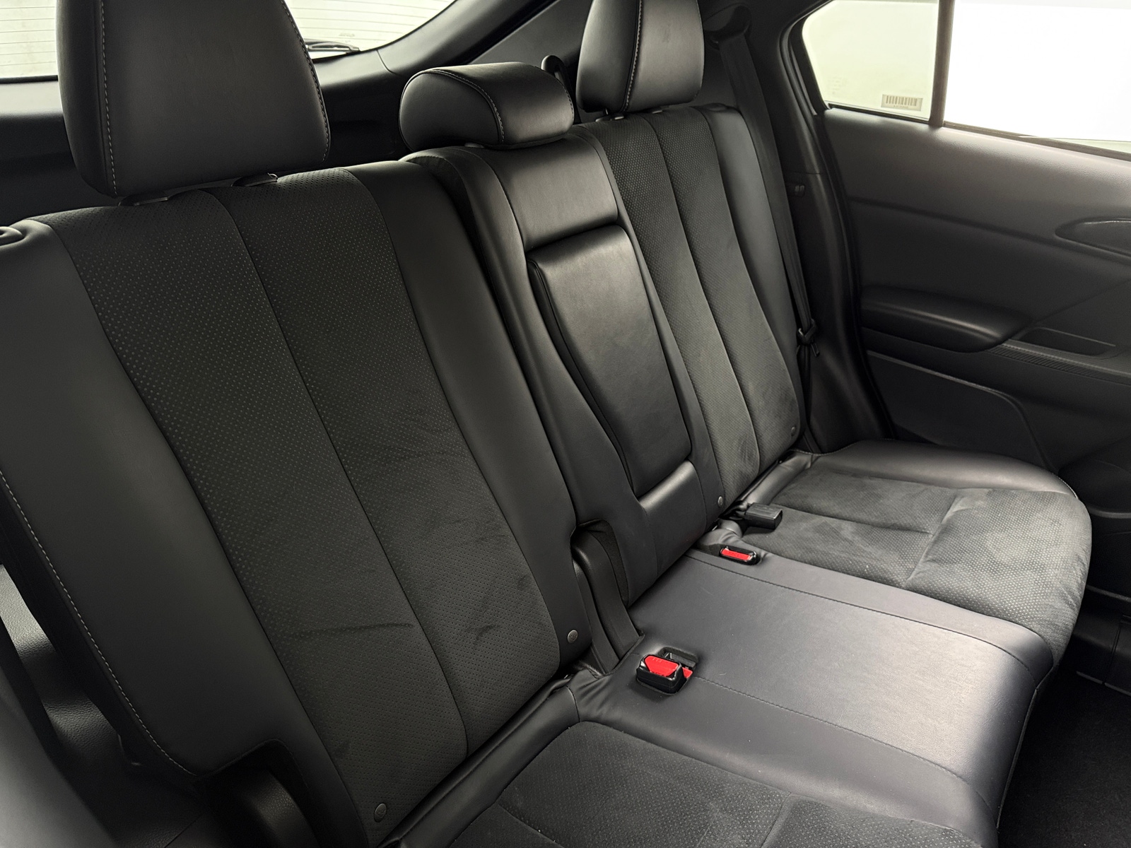 Thumbnail: 2024 Mitsubishi Eclipse Cross - 6