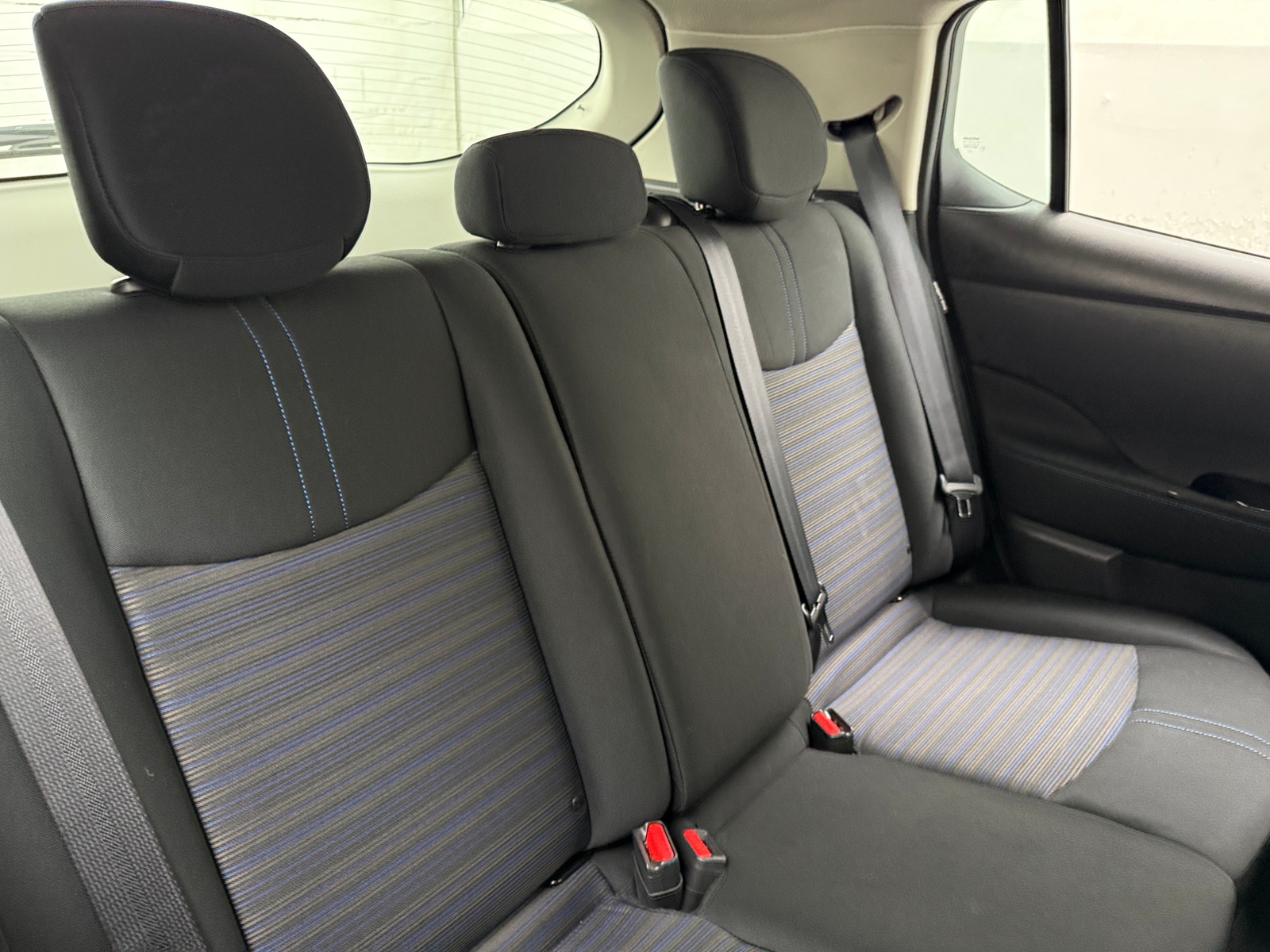 Thumbnail: 2024 Nissan Leaf - 6