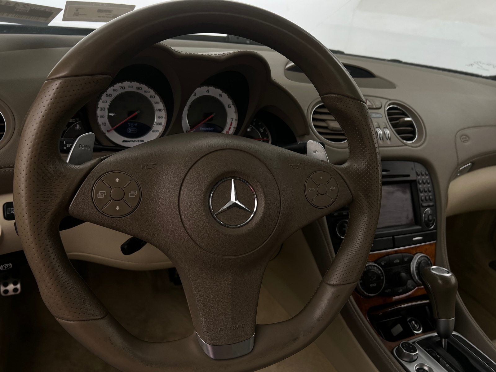 Thumbnail: 2011 Mercedes-Benz SL-Class - 4