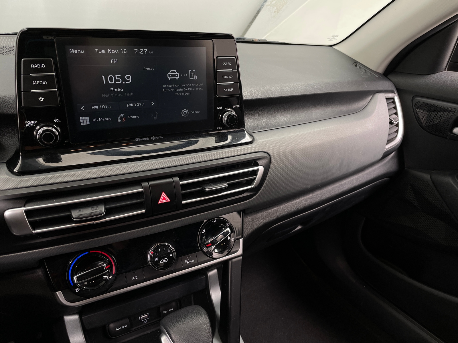 Thumbnail: 2021 Kia Seltos - 4