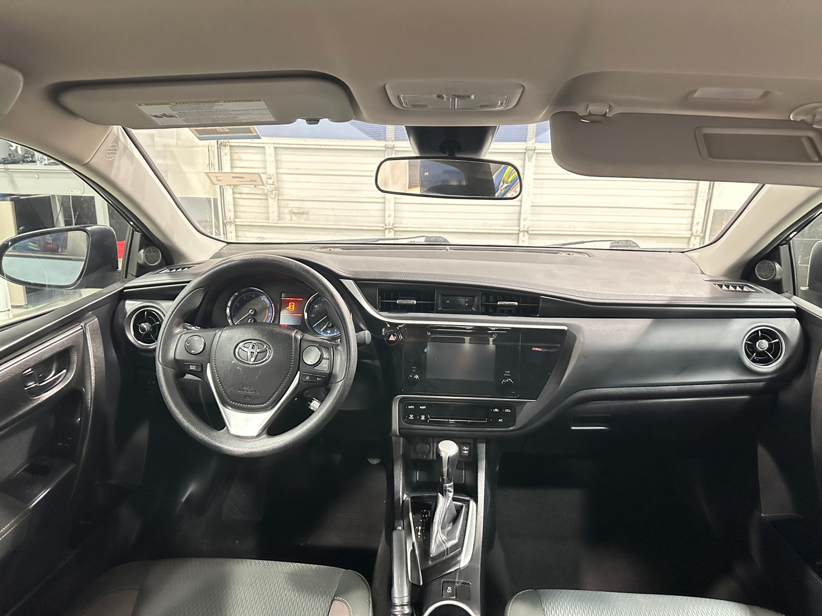 Thumbnail: 2018 Toyota Corolla - 3