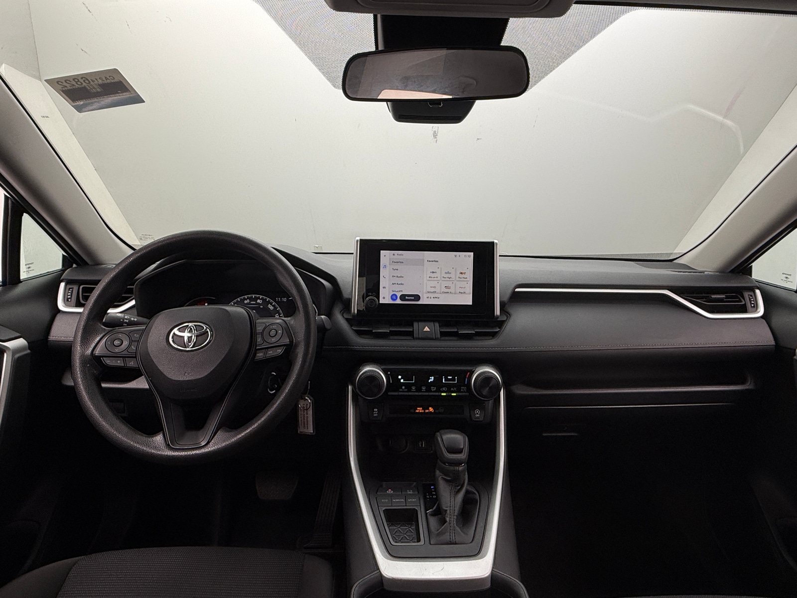 Thumbnail: 2024 Toyota RAV4 - 3