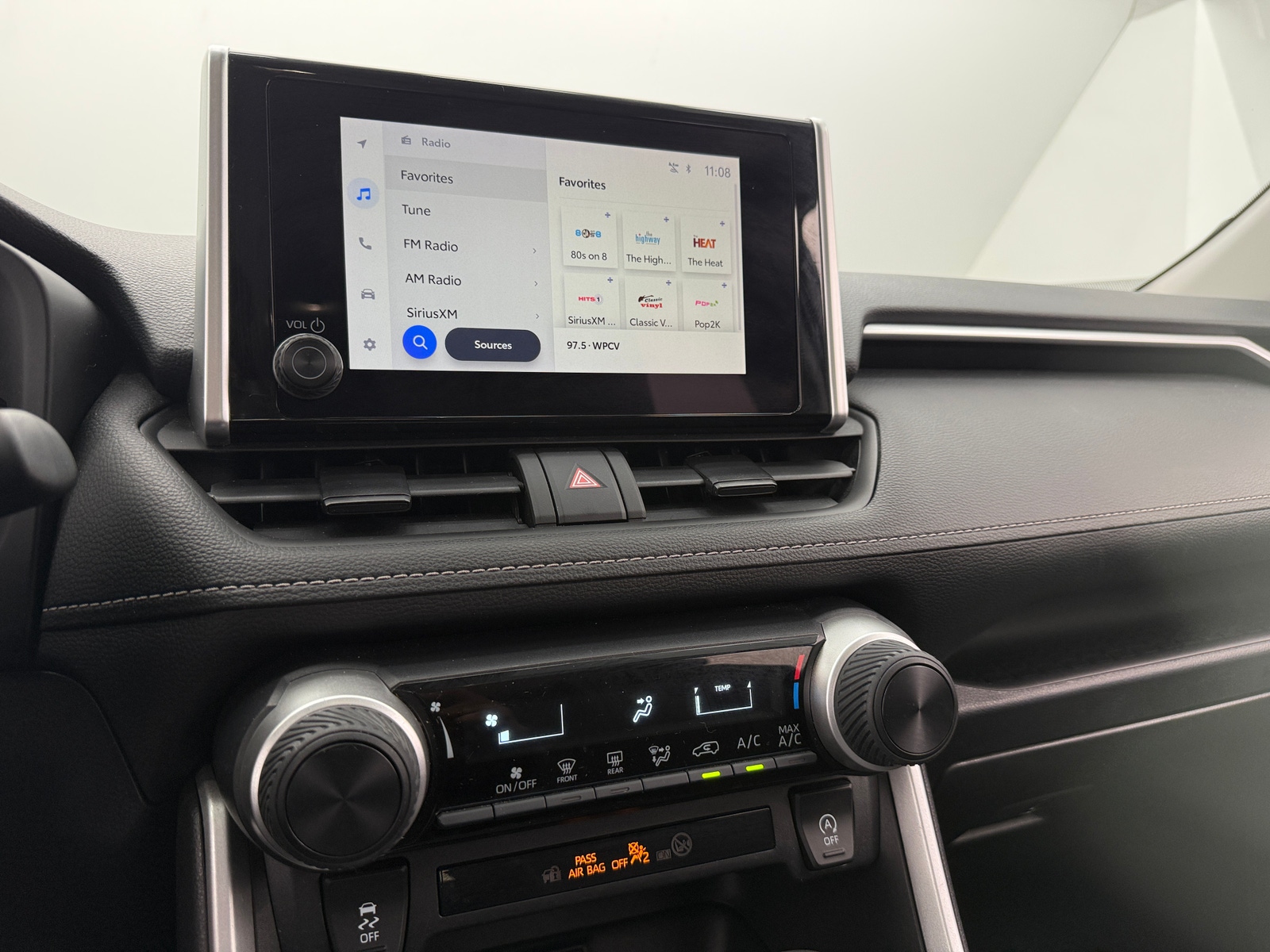 Thumbnail: 2024 Toyota RAV4 - 4