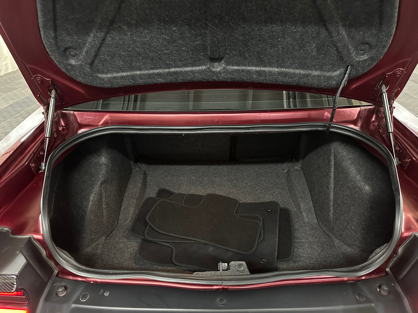 Thumbnail: 2021 Dodge Challenger - 5