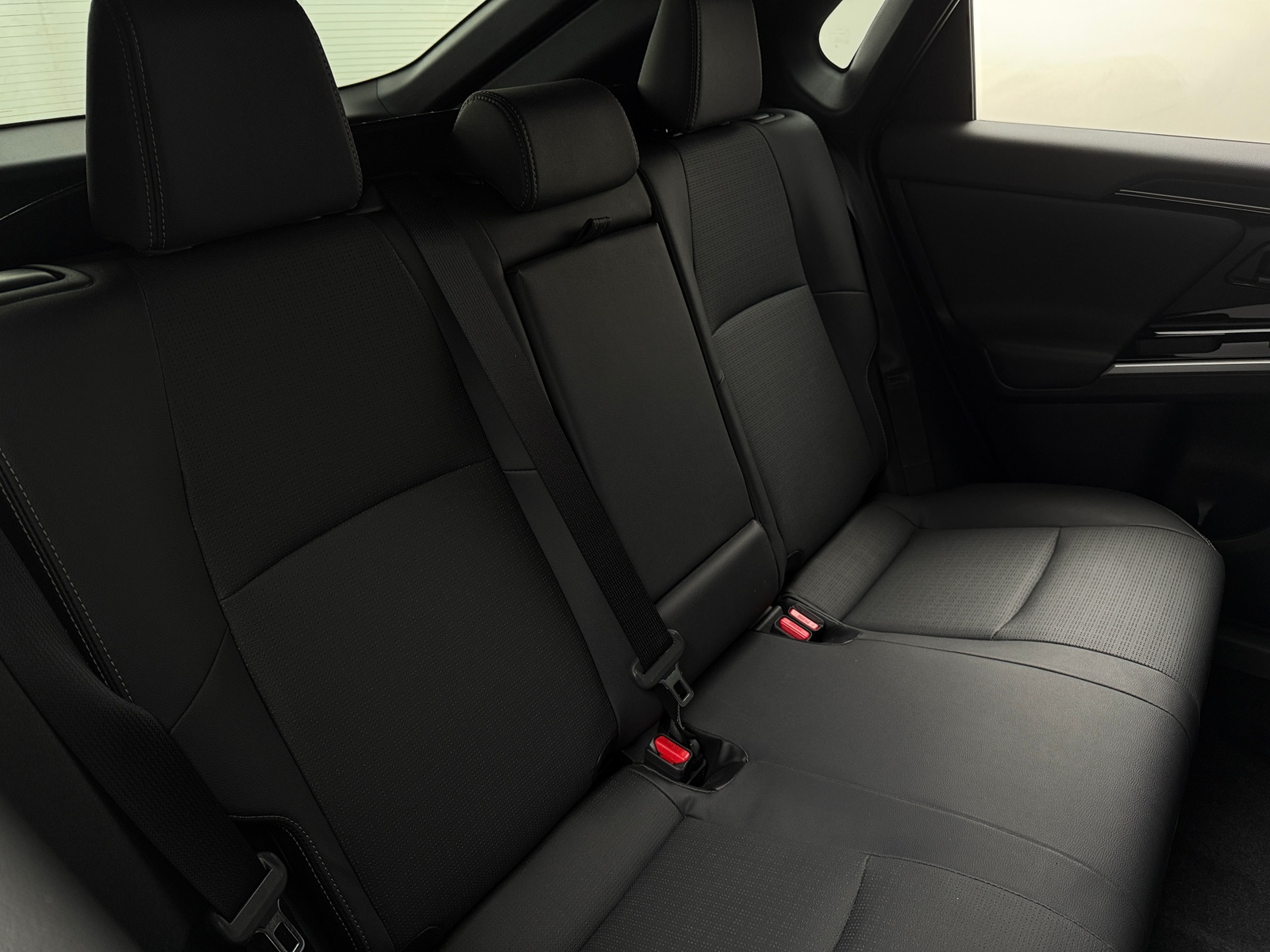 Thumbnail: 2024 Subaru Solterra - 6