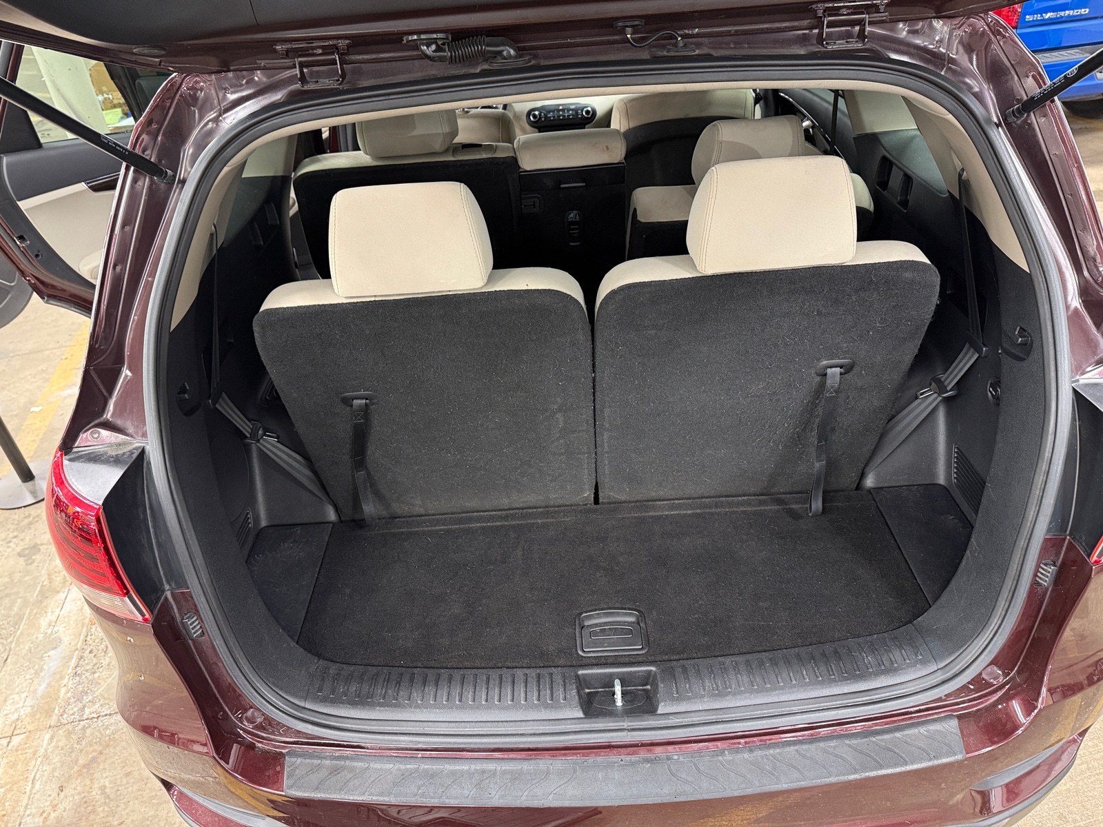 Thumbnail: 2019 Kia Sorento - 7