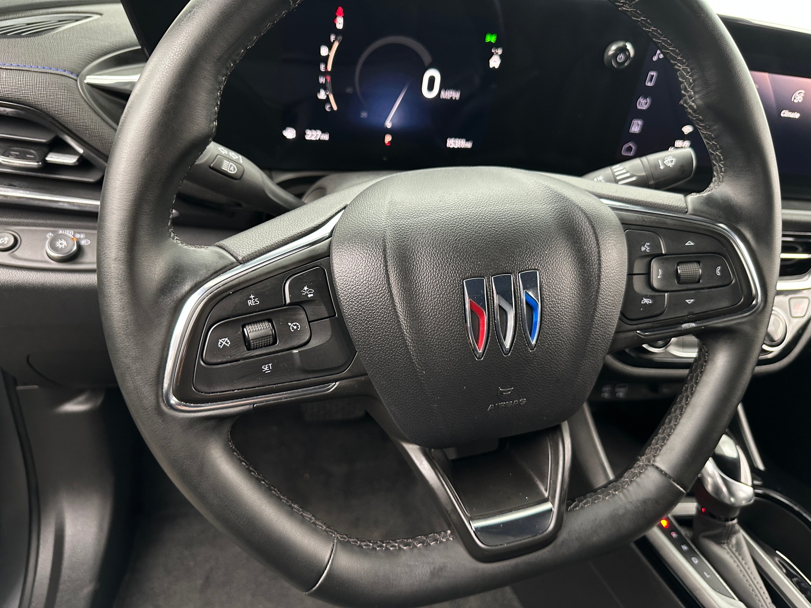 Thumbnail: 2025 Buick Envista - 4