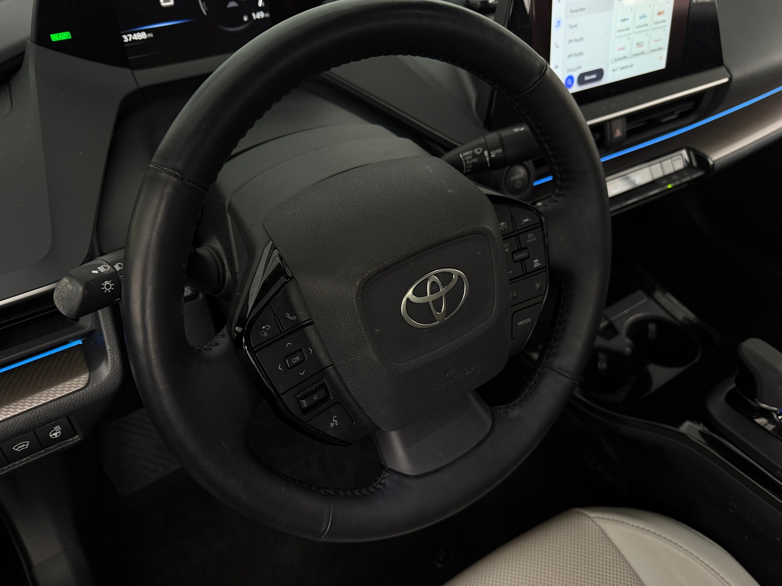 Thumbnail: 2024 Toyota Prius - 4